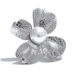 Anna K Jewelry - Brosch Blomma Pärla Stål