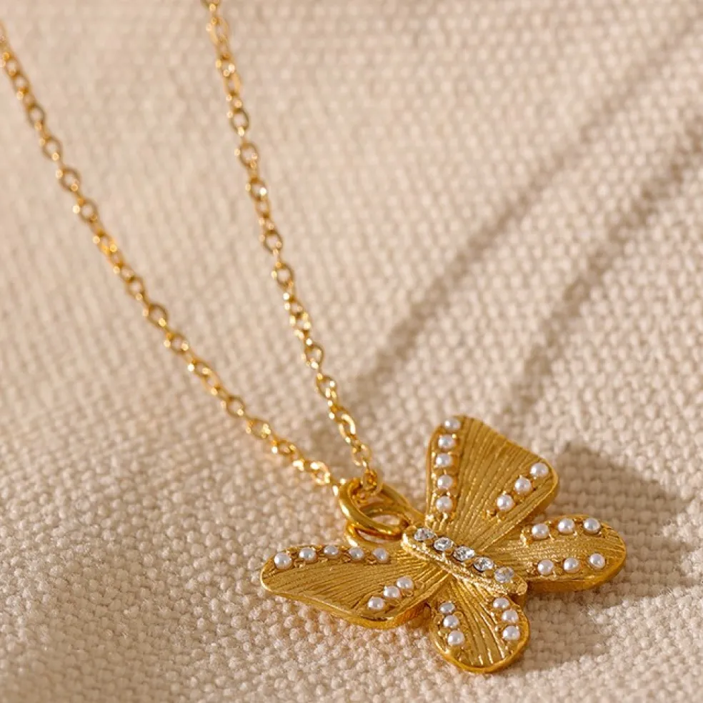 Anna K Jewelry - Halsband Fashion Pearl Butterfly