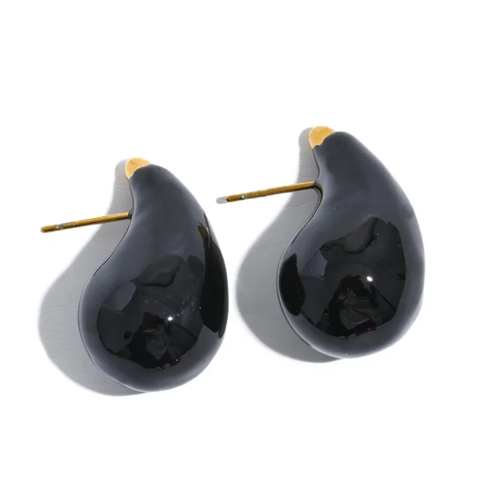 Anna K Jewelry - Örhängen Chunky Drop Enamel Svart