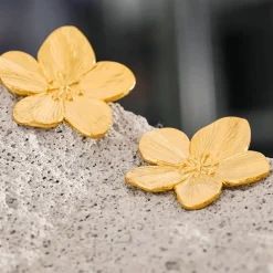 Anna K Jewelry - Örhängen Fashion Flower Guld