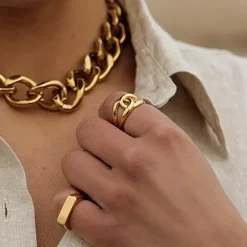 Astrid & Agnes - Ring Nour Guld