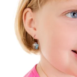 Blomdahl - Örhängen Blomma Titan Ljusblå