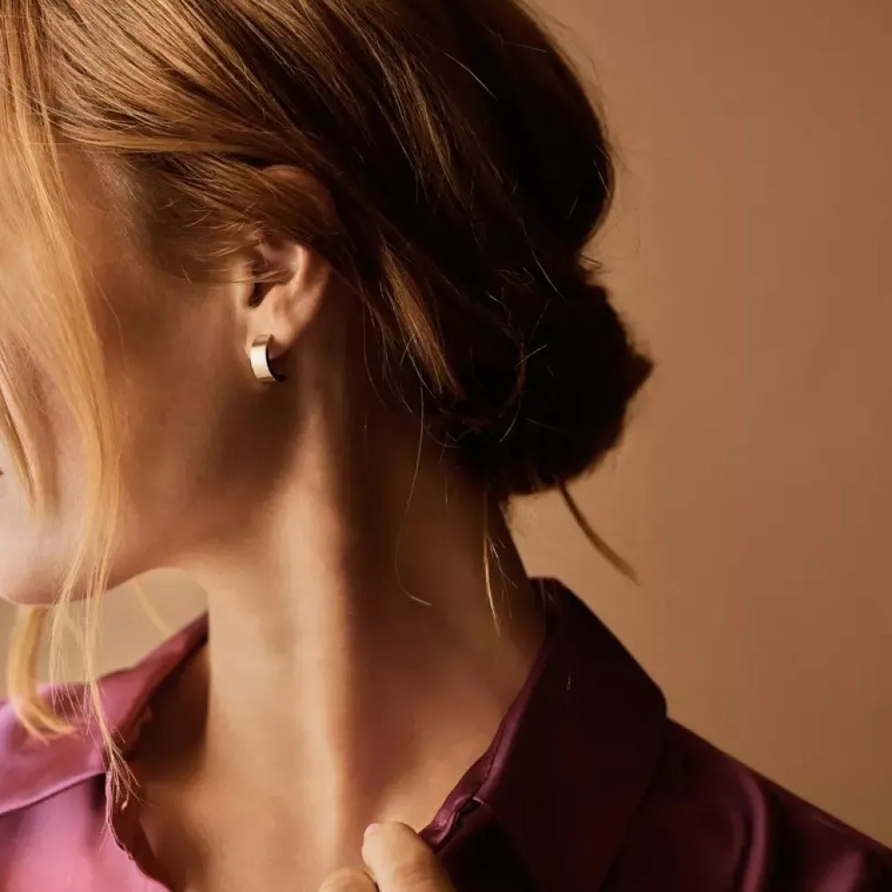 Blomdahl - Örhängen Grand Curved Guld