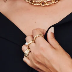 Bud To Rose - Ring Ridge Pearl Guld