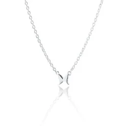Carolina Gynning - Halsband Petite Papillion Plain Silver