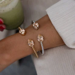 Caroline Svedbom - Armband Mini Drop Rhodium Light Peach