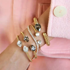 Caroline Svedbom - Armband Mini Drop Guld Greige