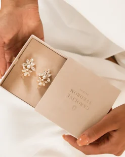 Caroline Svedbom - Örhängen Love Me Forever Guld