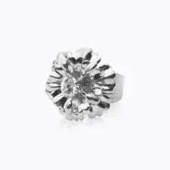 Caroline Svedbom - Ring Blossom Rhodium Crystal