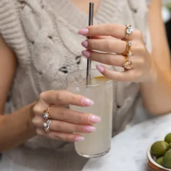 Caroline Svedbom - Ring Mini Drop Guld Light Peach