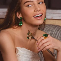 Caroline Svedbom - Ring Perfect Drop Guld Majestic Green