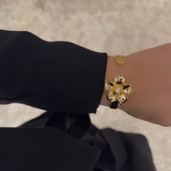 Ioaku - Armband La Fleur Cuff Guld