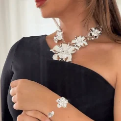 Ioaku - Armband La Fleur Cuff Silver