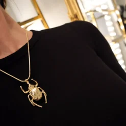 Ioaku - Halsband The Mini Singel Beetle Silver