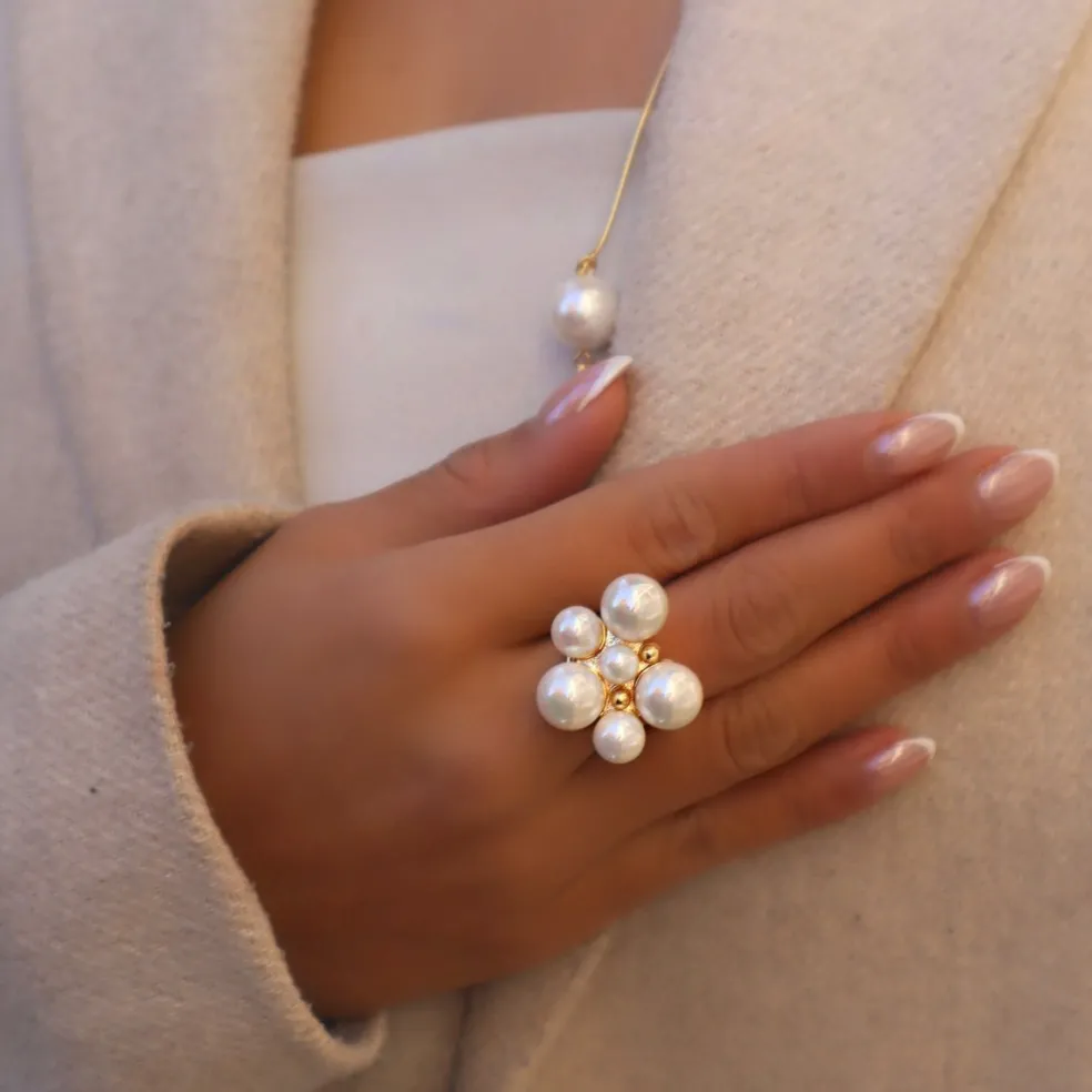 Ioaku - Ring Berry Pearl Guld