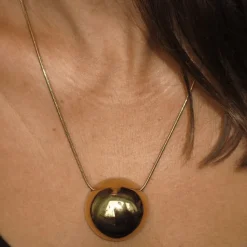 Sägen - Halsband Uno Magna Guld