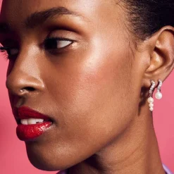 Sif Jakobs - Örhängen Ponza Lungo Guld