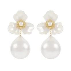 Snö of Sweden Örhängen Snö Icon Flower Vit