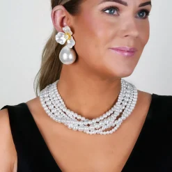 Snö of Sweden Örhängen Snö Icon Flower Vit