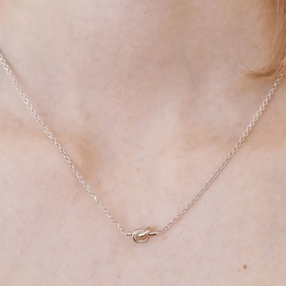 Sophie by Sophie - Halsband Knot Silver