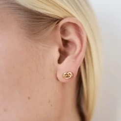 Sophie by Sophie - Örhängen Knot Studs Guld